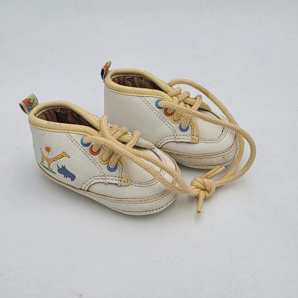 Vintage Carters John Lennon Real Love Baby Shoes Leather Safari White Size 1